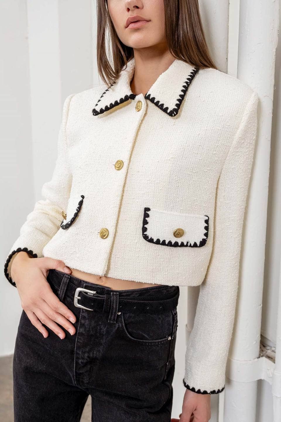 Trim Cropped Blazer